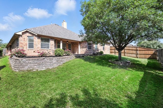 9600 Courtright Drive, Fort Worth, TX 76244
