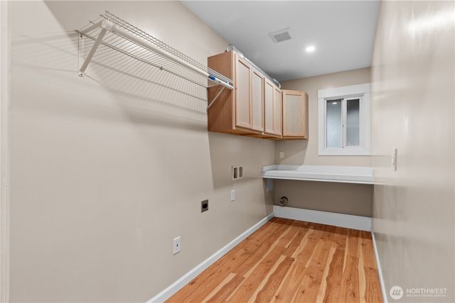 3485 NW This A Way Rd, Bremerton, WA 98312