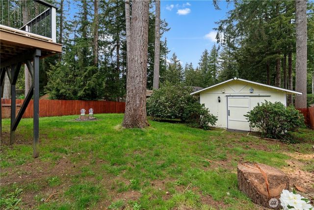 3485 NW This A Way Rd, Bremerton, WA 98312