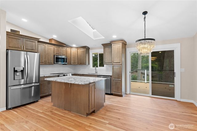 3485 NW This A Way Rd, Bremerton, WA 98312