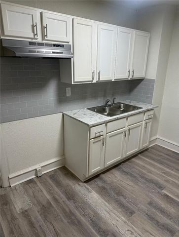 4103 Benton Boulevard, Kansas City, MO 64130