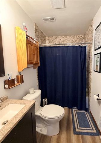 509 W Edgewood Drive, Edgerton, KS 66021