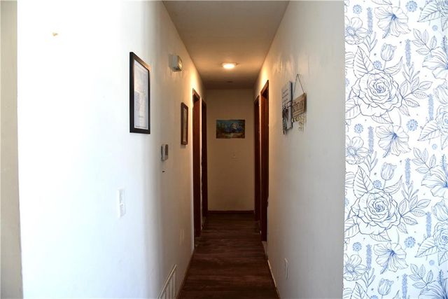 509 W Edgewood Drive, Edgerton, KS 66021