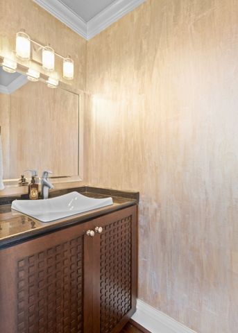 555 Church St Apt 2300, Nashville, TN 37219