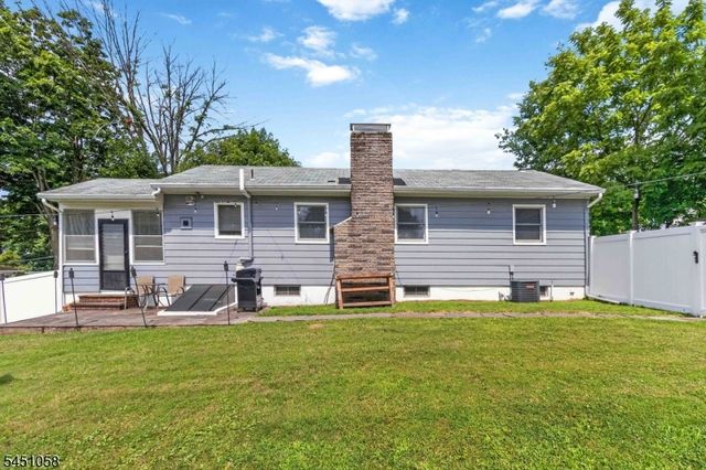 22 Highland Ave, Rockaway Twp., NJ 07801