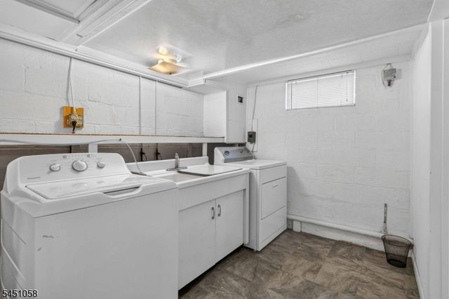 22 Highland Ave, Rockaway Twp., NJ 07801