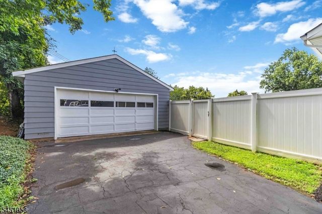 22 Highland Ave, Rockaway Twp., NJ 07801