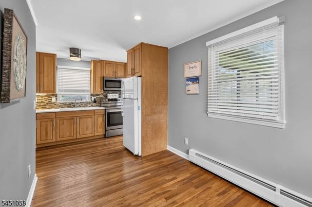 22 Highland Ave, Rockaway Twp., NJ 07801
