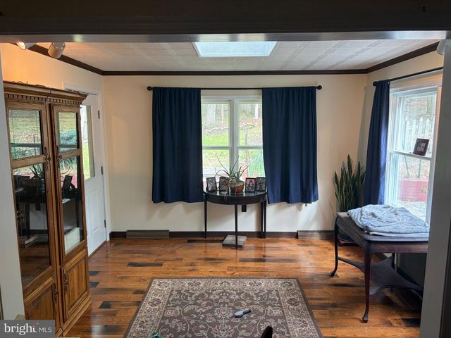 1231 LINDY TER, Boiling Springs, PA 17007