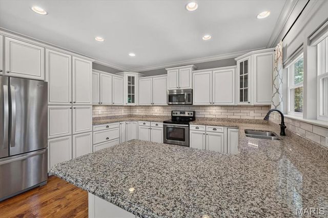 142 Countryshire Drive, Lake St Louis, MO 63367