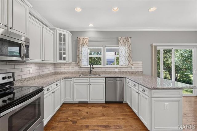 142 Countryshire Drive, Lake St Louis, MO 63367