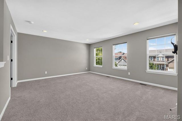 142 Countryshire Drive, Lake St Louis, MO 63367