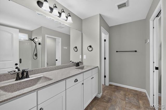 142 Countryshire Drive, Lake St Louis, MO 63367