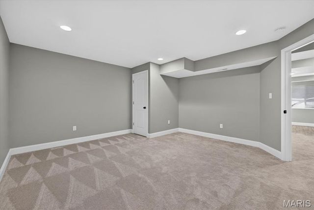 142 Countryshire Drive, Lake St Louis, MO 63367