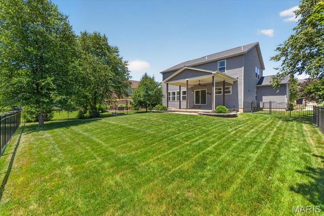 142 Countryshire Drive, Lake St Louis, MO 63367