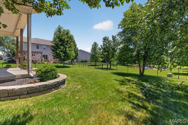 142 Countryshire Drive, Lake St Louis, MO 63367