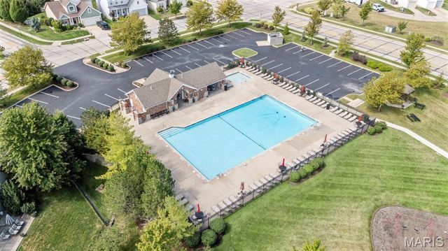 142 Countryshire Drive, Lake St Louis, MO 63367