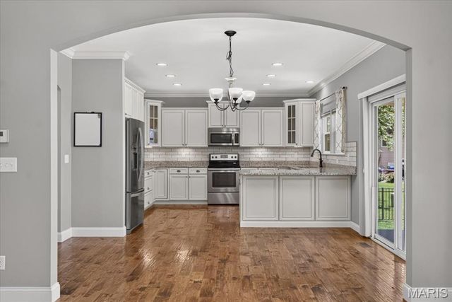 142 Countryshire Drive, Lake St Louis, MO 63367