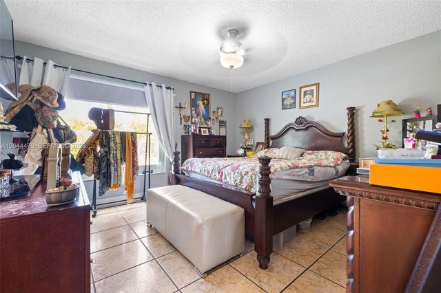 8014 SW 133rd Ct, Miami, FL 33183