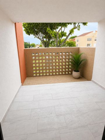 10229 NW 9th St Circle 103, Miami, FL 33172
