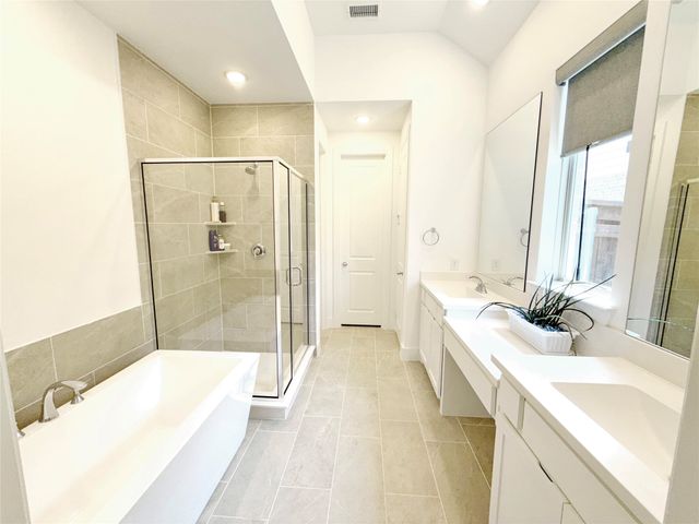 4513 Expedition Drive, Oak Point, TX 75068