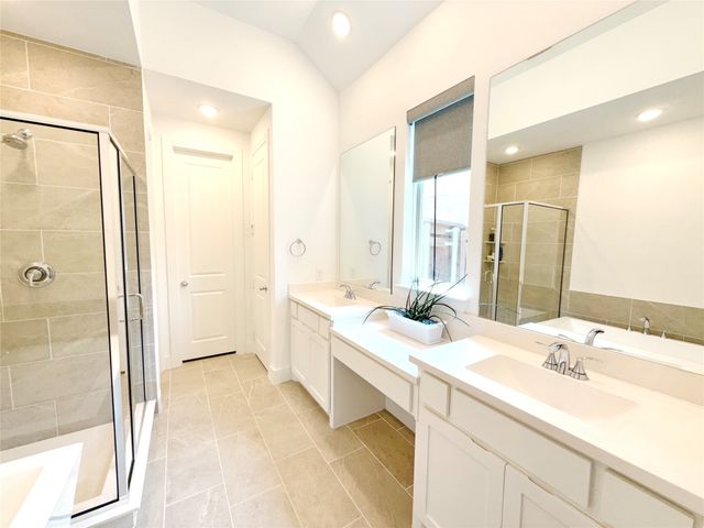 4513 Expedition Drive, Oak Point, TX 75068