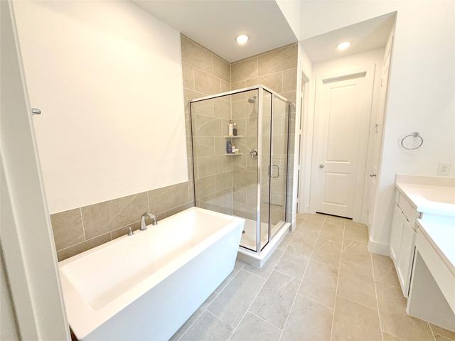 4513 Expedition Drive, Oak Point, TX 75068