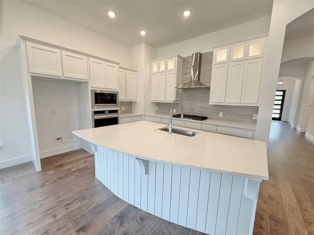 4513 Expedition Drive, Oak Point, TX 75068