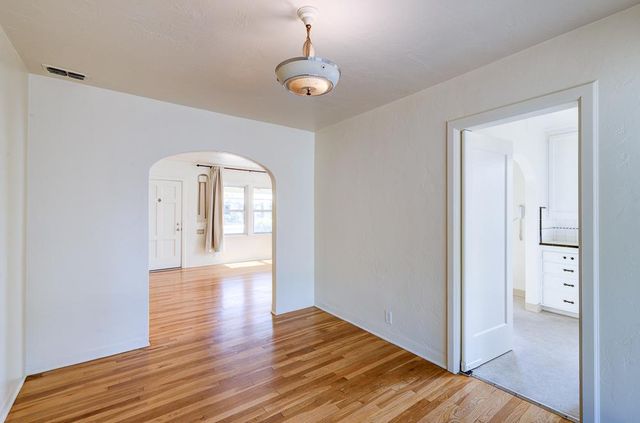 226 E Alhambra Avenue, Fresno, CA 93728