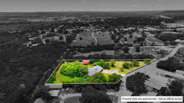 241 Hilltop DR, Burnet, TX 78611