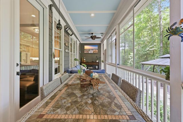 98 Hunters Oak Ct., Pawleys Island, SC 29585