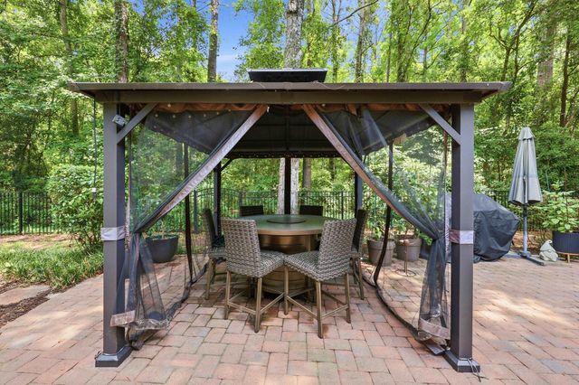 98 Hunters Oak Ct., Pawleys Island, SC 29585