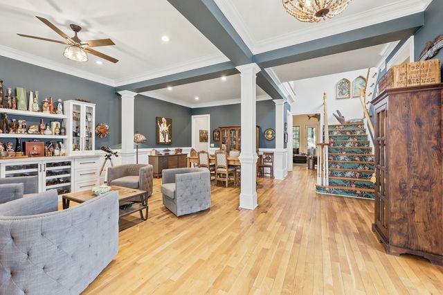 98 Hunters Oak Ct., Pawleys Island, SC 29585