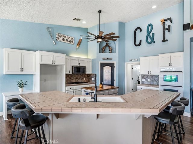 6232 Coriander, Oak Hills, CA 92344