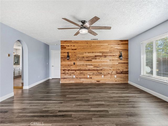 6232 Coriander, Oak Hills, CA 92344