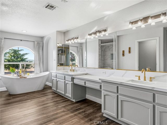 6232 Coriander, Oak Hills, CA 92344