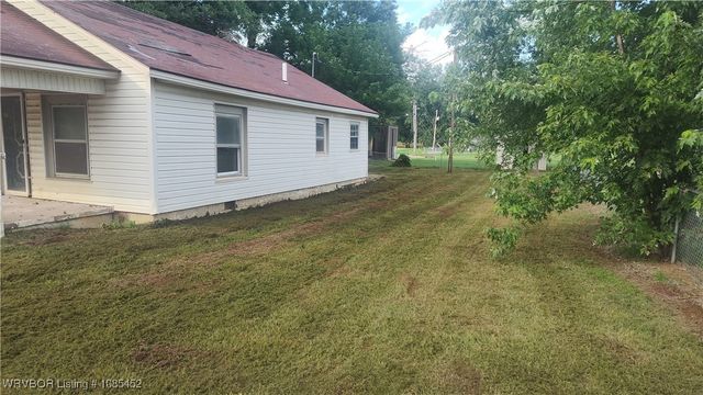 124 Railroad Avenue, Rudy, AR 72952