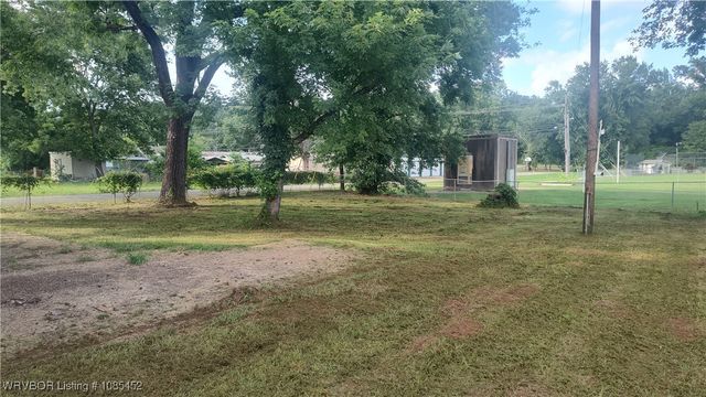 124 Railroad Avenue, Rudy, AR 72952