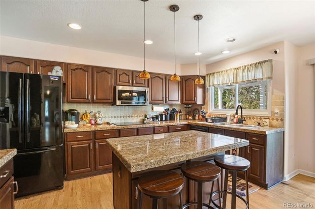 5606 S Helena Court, Centennial, CO 80015