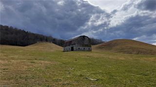 1266 Flatwoods School Road, Creston, NC 28615