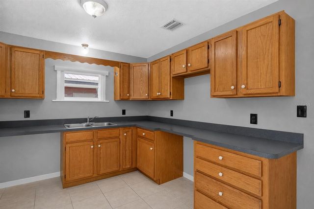 2710 WESTSIDE DRIVE, Leesburg, FL 34748