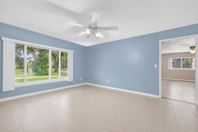 2710 WESTSIDE DRIVE, Leesburg, FL 34748