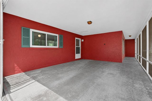 2710 WESTSIDE DRIVE, Leesburg, FL 34748