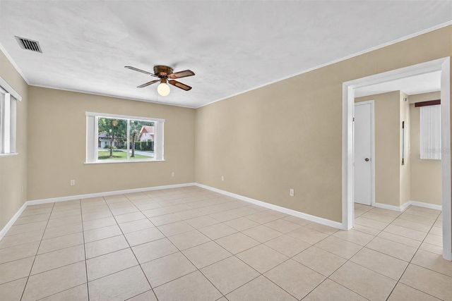 2710 WESTSIDE DRIVE, Leesburg, FL 34748