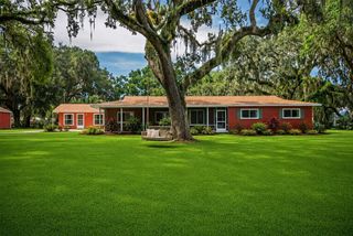 2710 WESTSIDE DRIVE, Leesburg, FL 34748