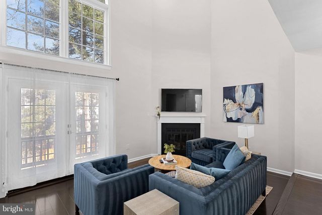 8228 MAPLE RIDGE AVE, Springfield, VA 22153