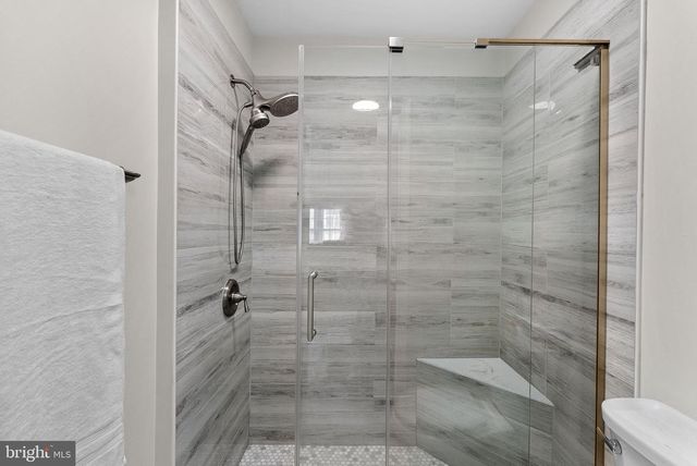 8228 MAPLE RIDGE AVE, Springfield, VA 22153