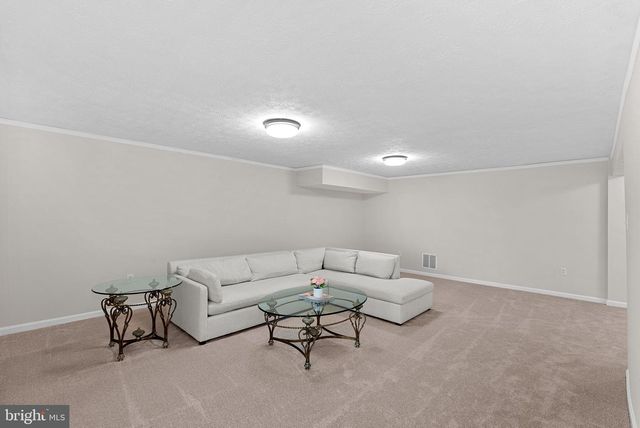 8228 MAPLE RIDGE AVE, Springfield, VA 22153