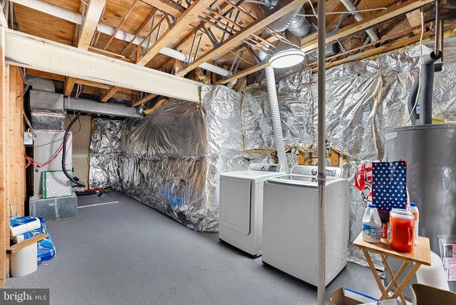 8228 MAPLE RIDGE AVE, Springfield, VA 22153