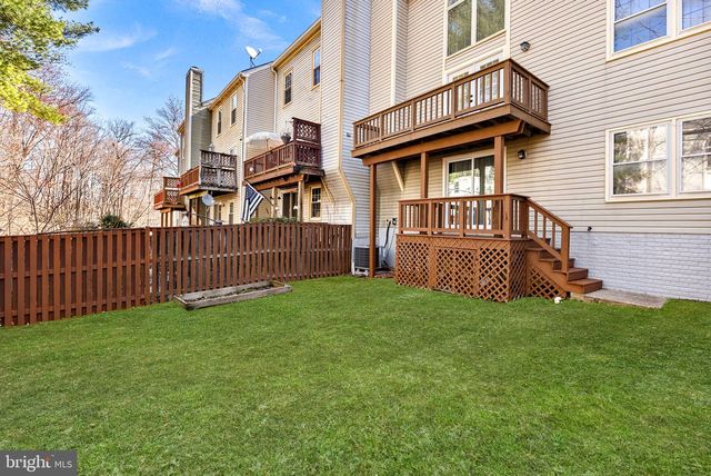 8228 MAPLE RIDGE AVE, Springfield, VA 22153